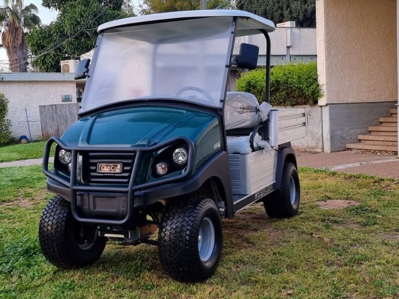 קריאול 550 vs 700 - השוואת טרקטורי משא